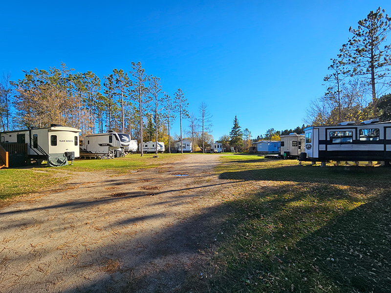 Tomahawk Lodge Resort and RV Park