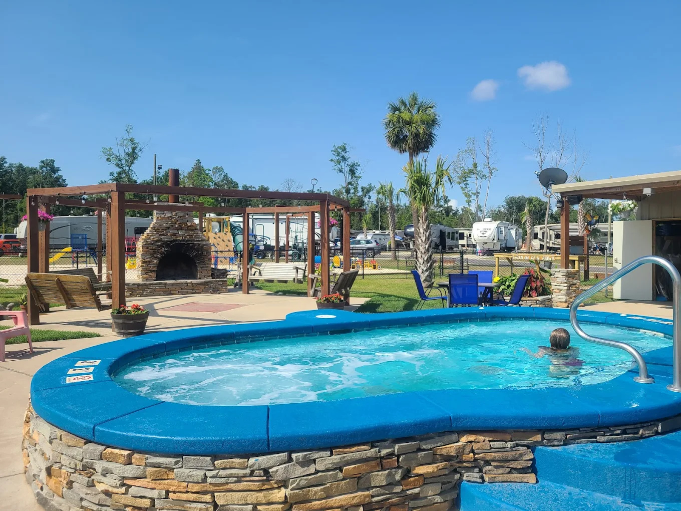 Pirates Cove RrrrV Resort