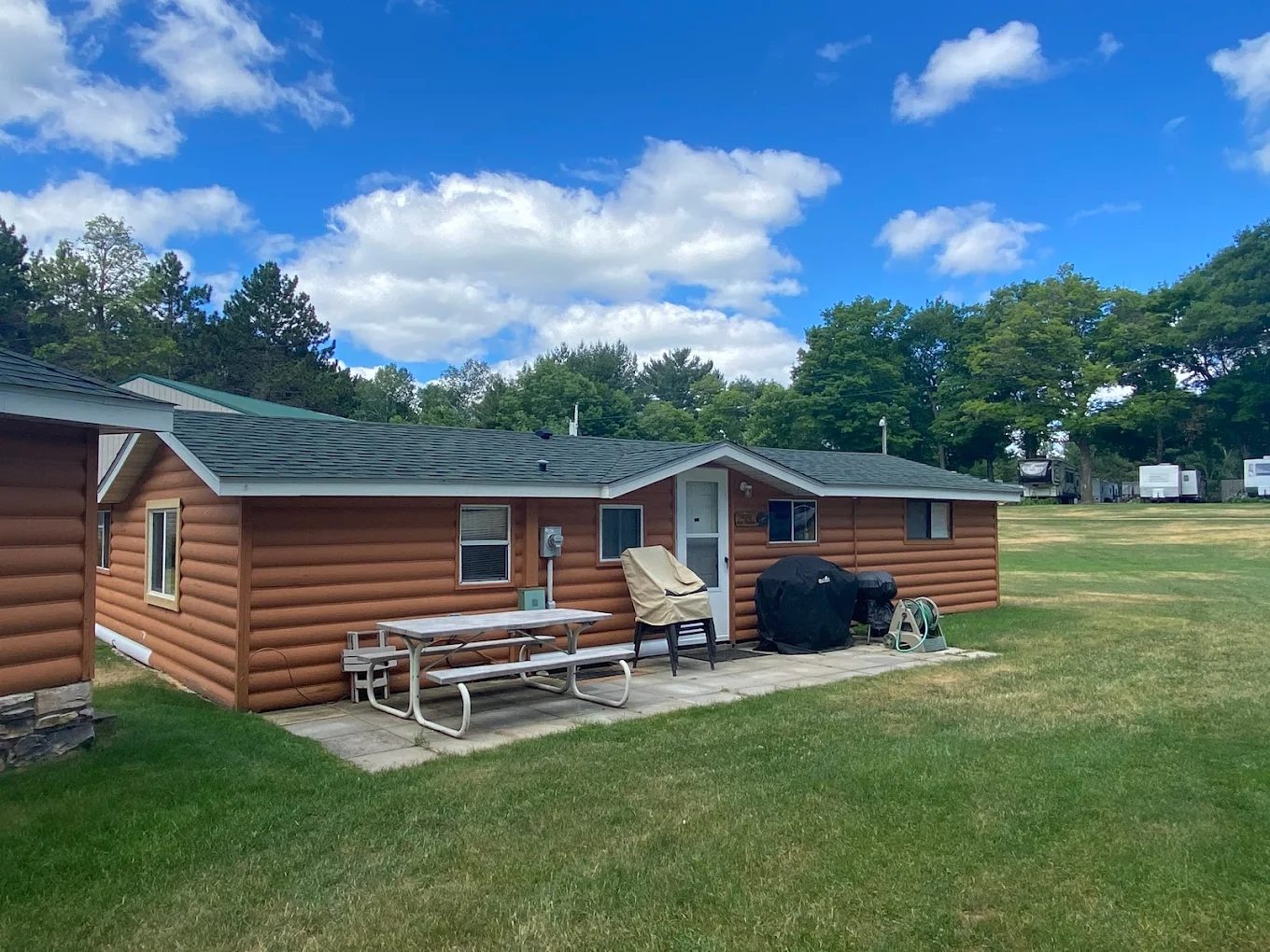 Loaf N Leisure Resort and RV Park