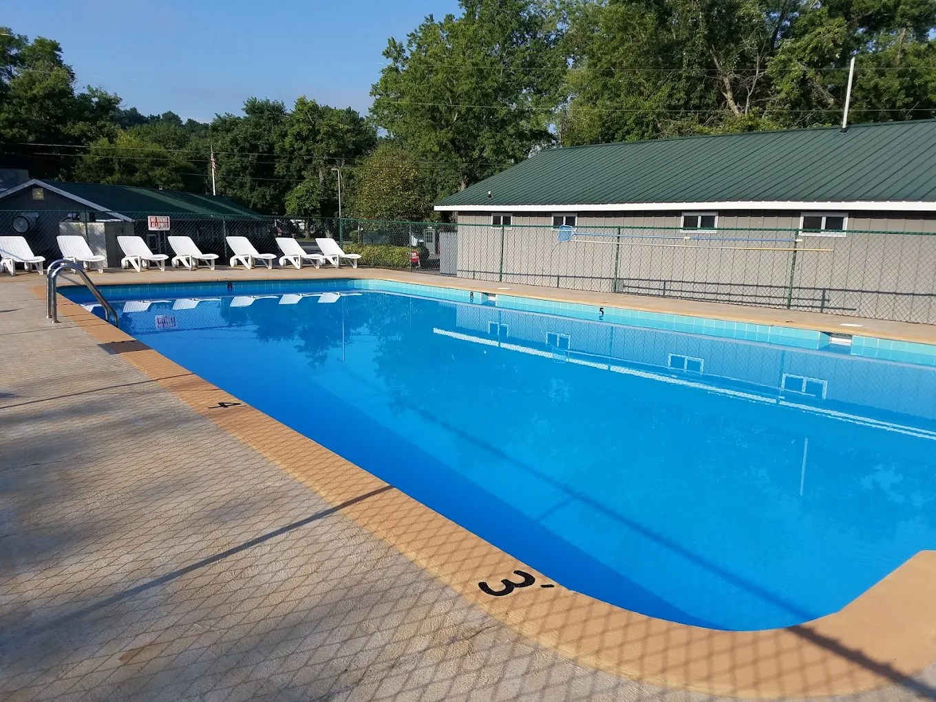 Shady Cove Resort & Marina LLC