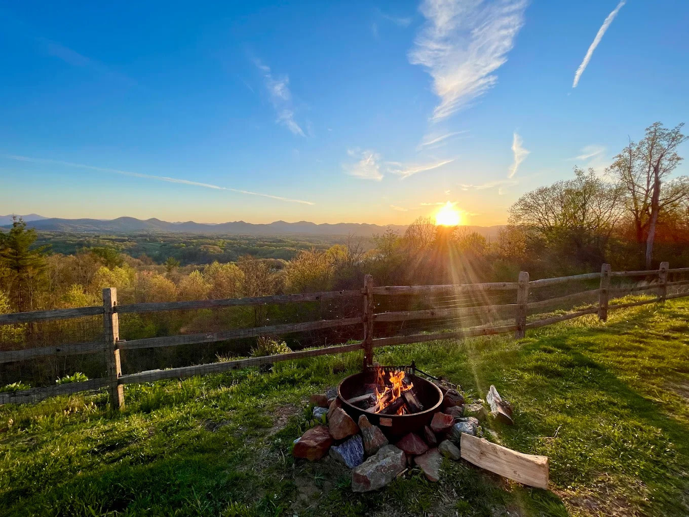 Campfire Lodgings