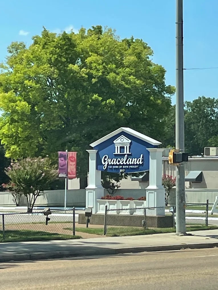 Graceland RV Park & Campground