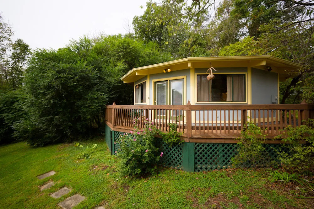 The Country Place Inc. Lodging and Camping on the Shenandoah River...