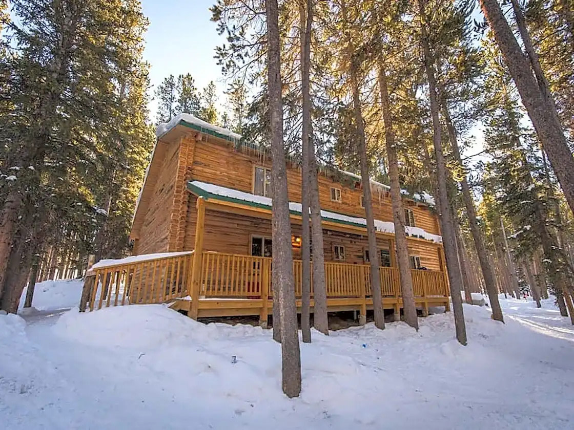 Bear Lodge Resort