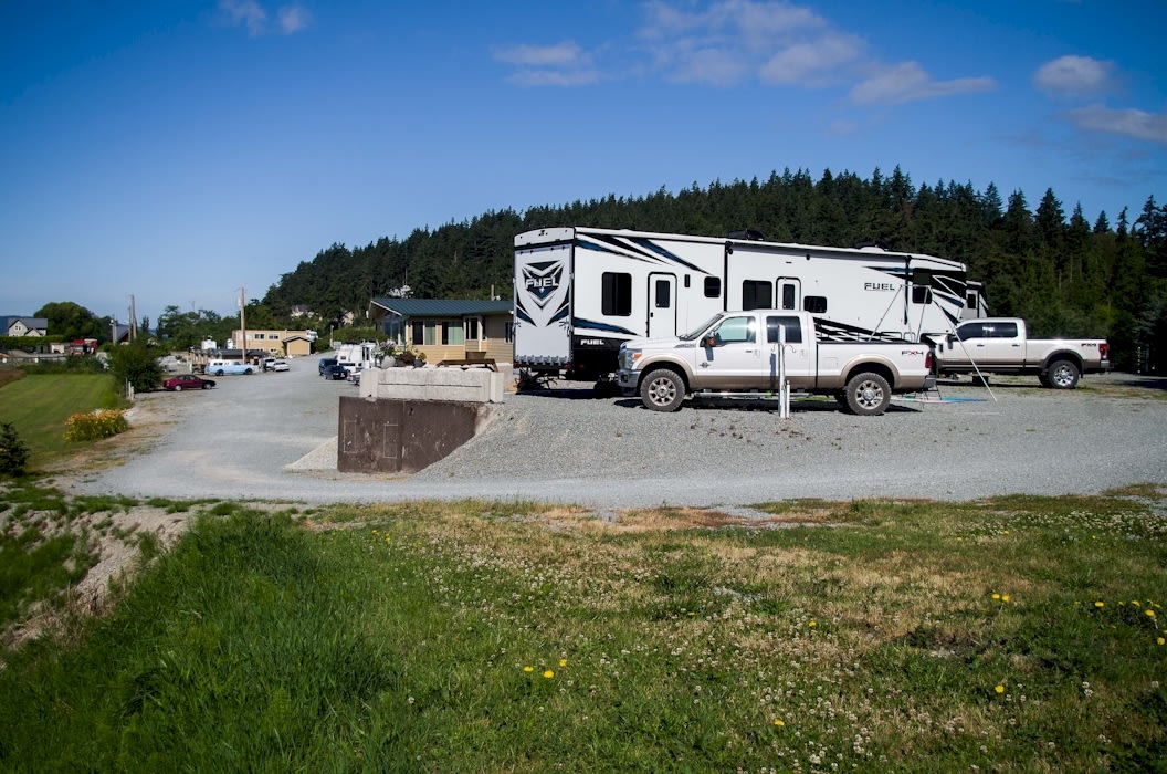 Blake's Skagit Resort & Marina