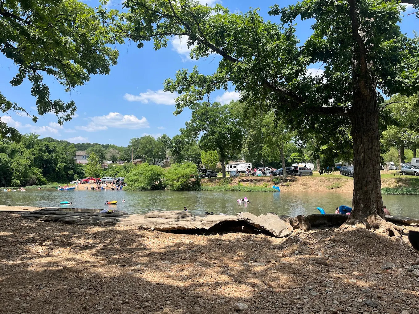 Zan'S Creekside Campground