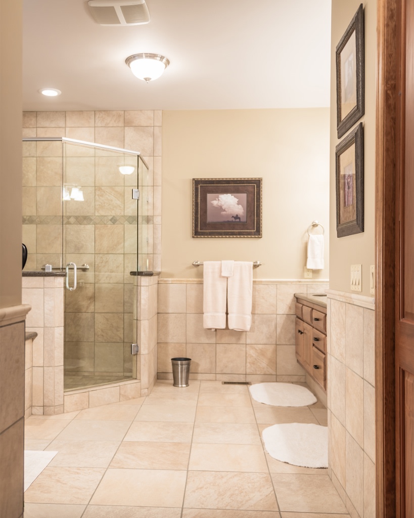 The Hideout Lodge & Guest Ranch