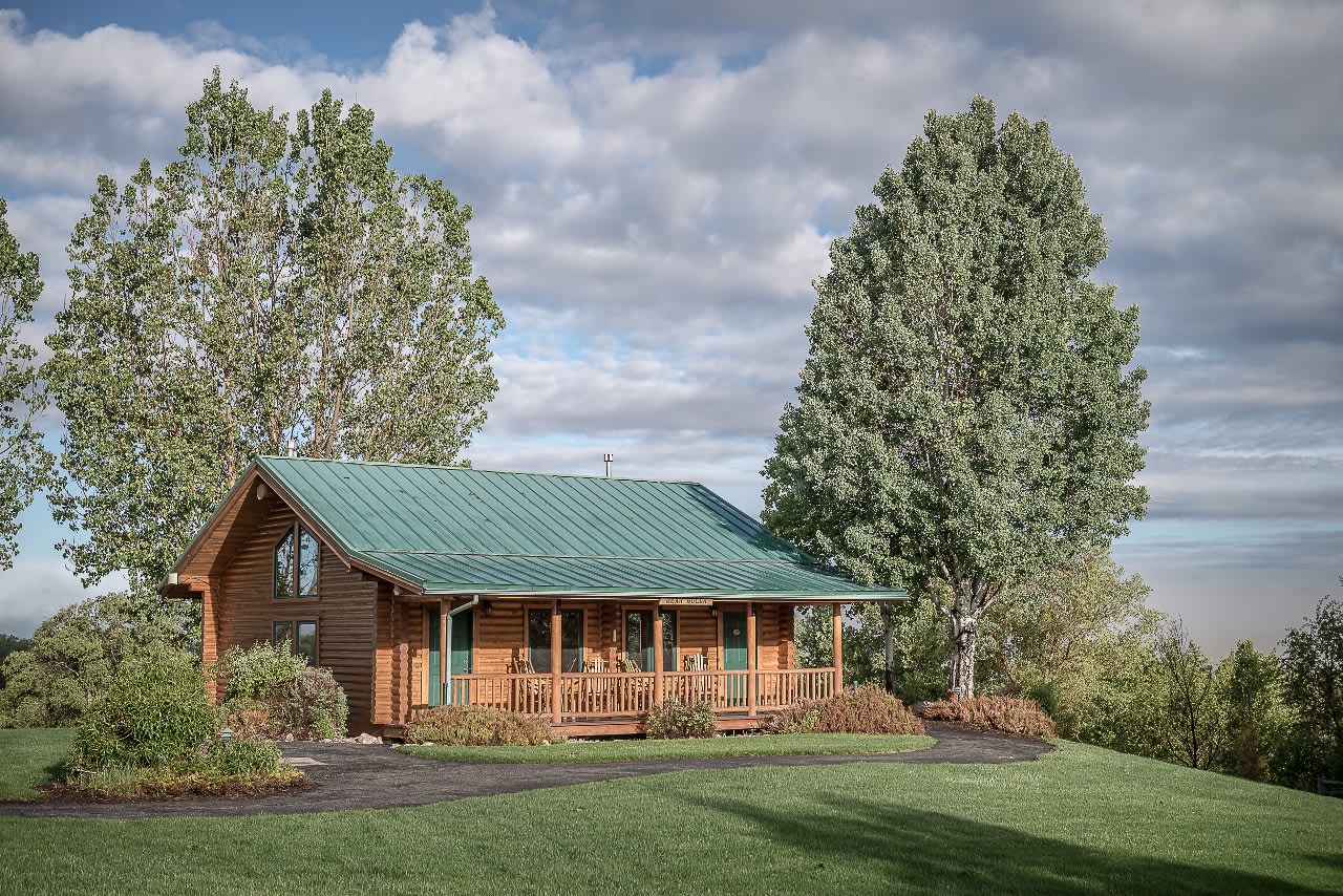 The Hideout Lodge & Guest Ranch