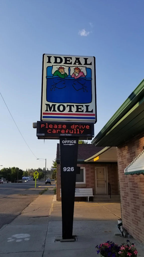 Ideal Motel & Park
