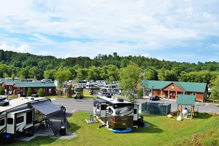 Chattahoochee RV Campgroundand Fishing Resort