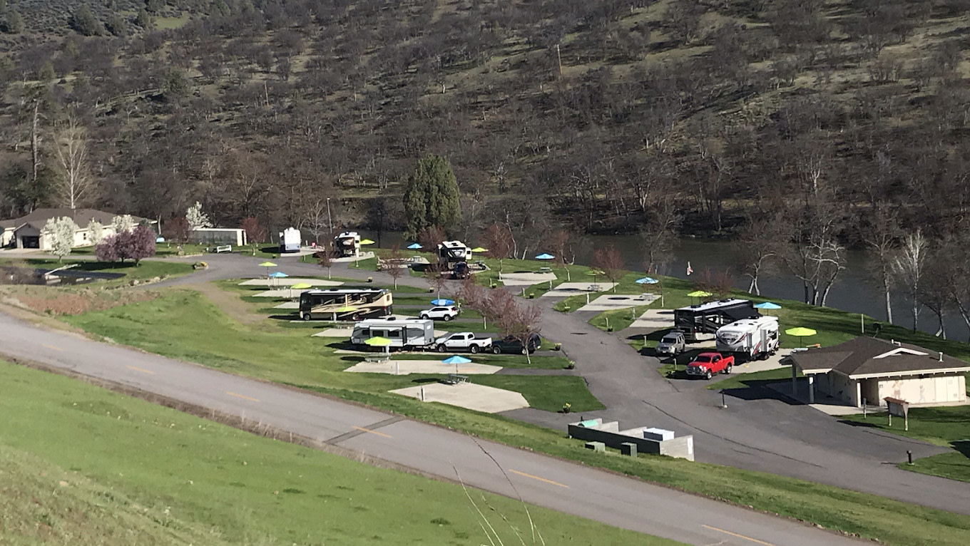 Klamath Ranch Resort - Blue Heron RV Park