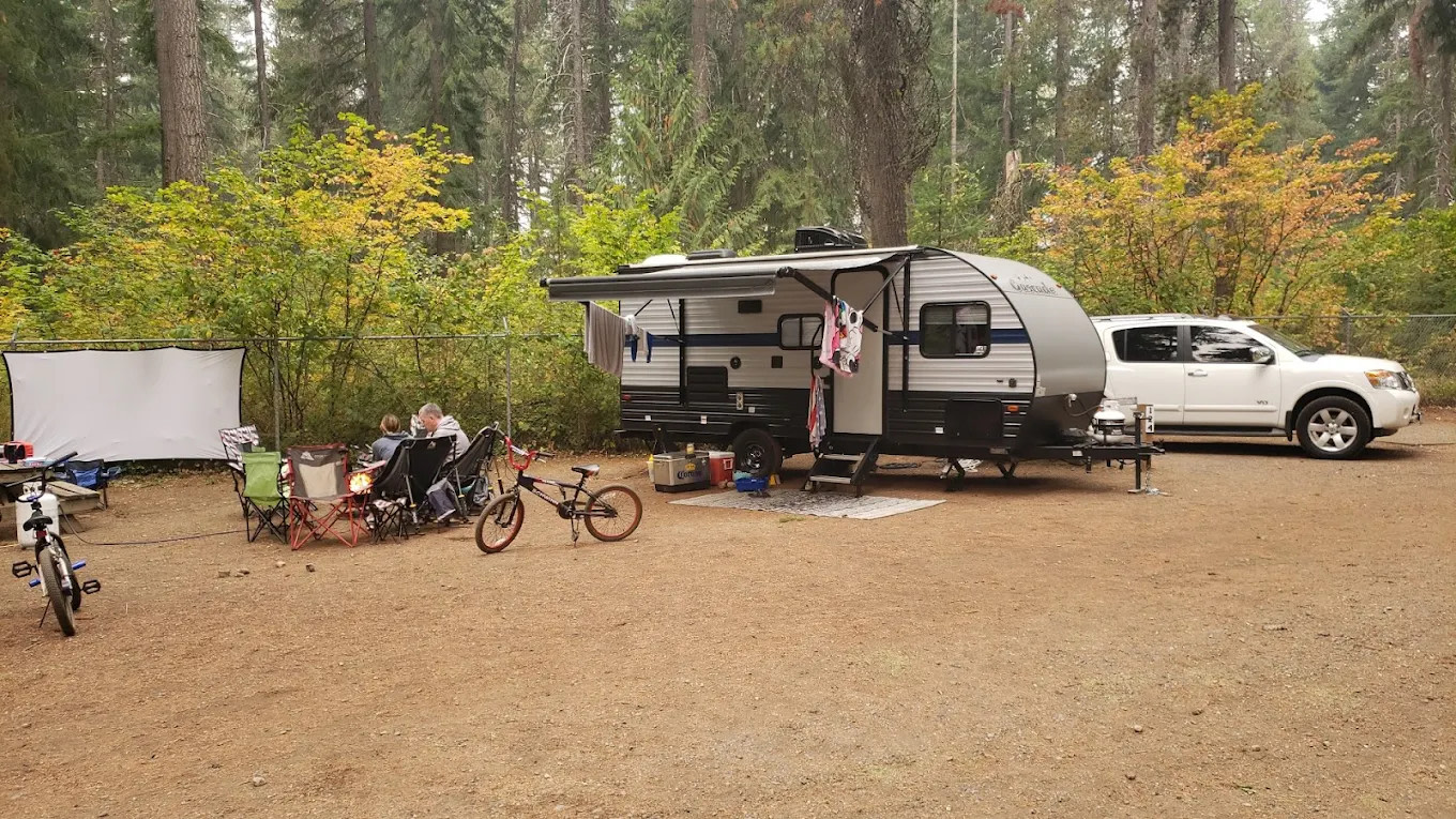 Lake Easton RV Resort