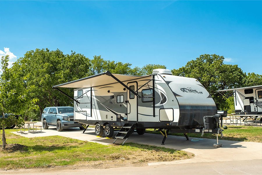 E Double H RV Park at Waco Lake