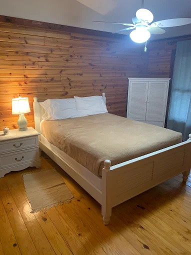 Fair Winds Cabin Resort