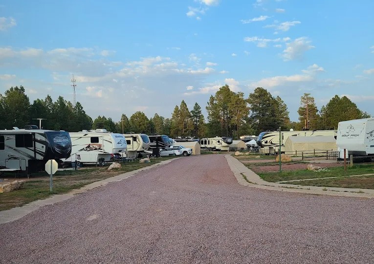 Happy Jack Lodge & RV Park