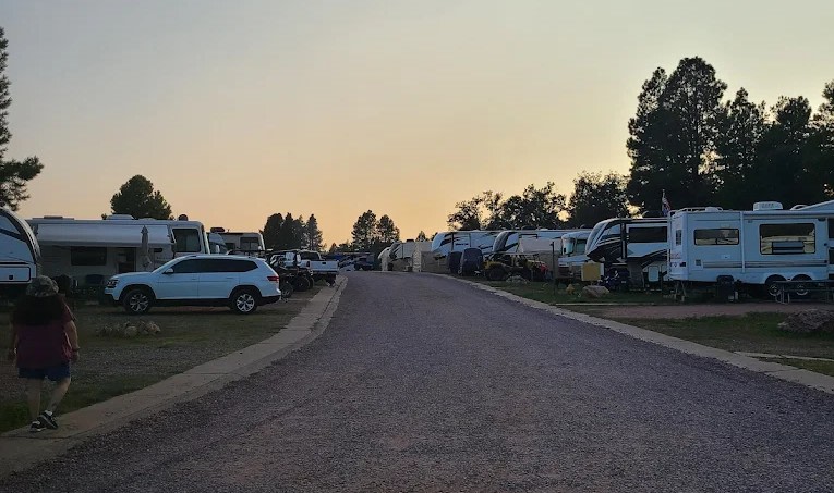 Happy Jack Lodge & RV Park