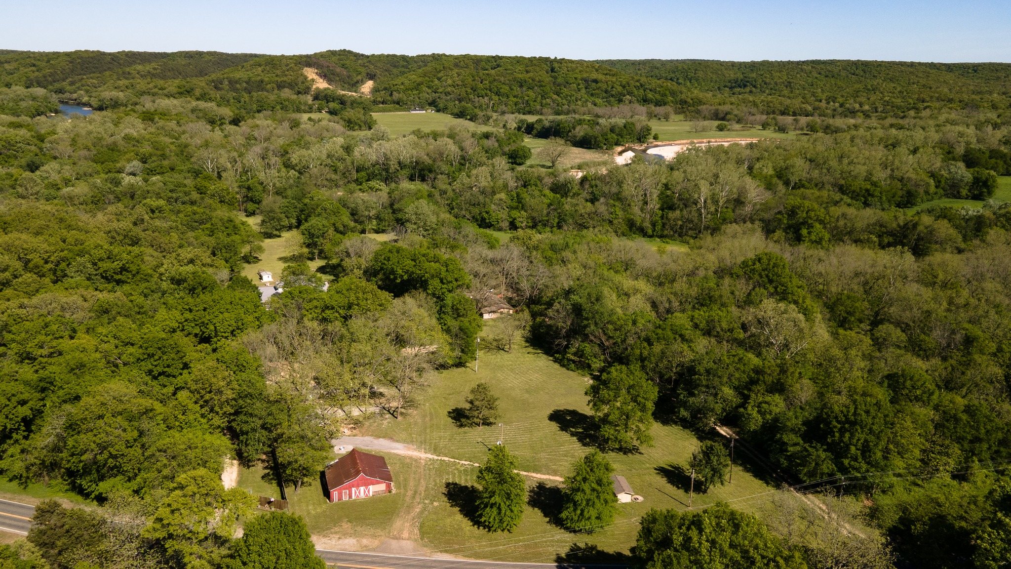 Red Barn Retreat | RV Park | Tahlequah, OK