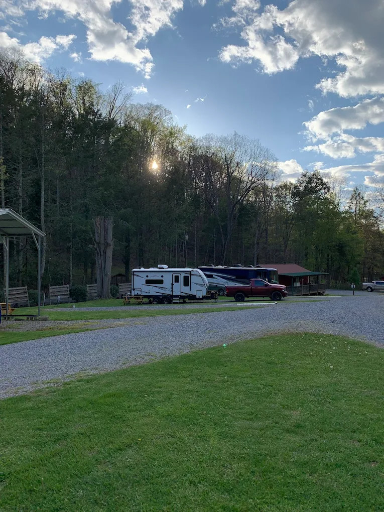 Cherokee Trails Campground & Stables