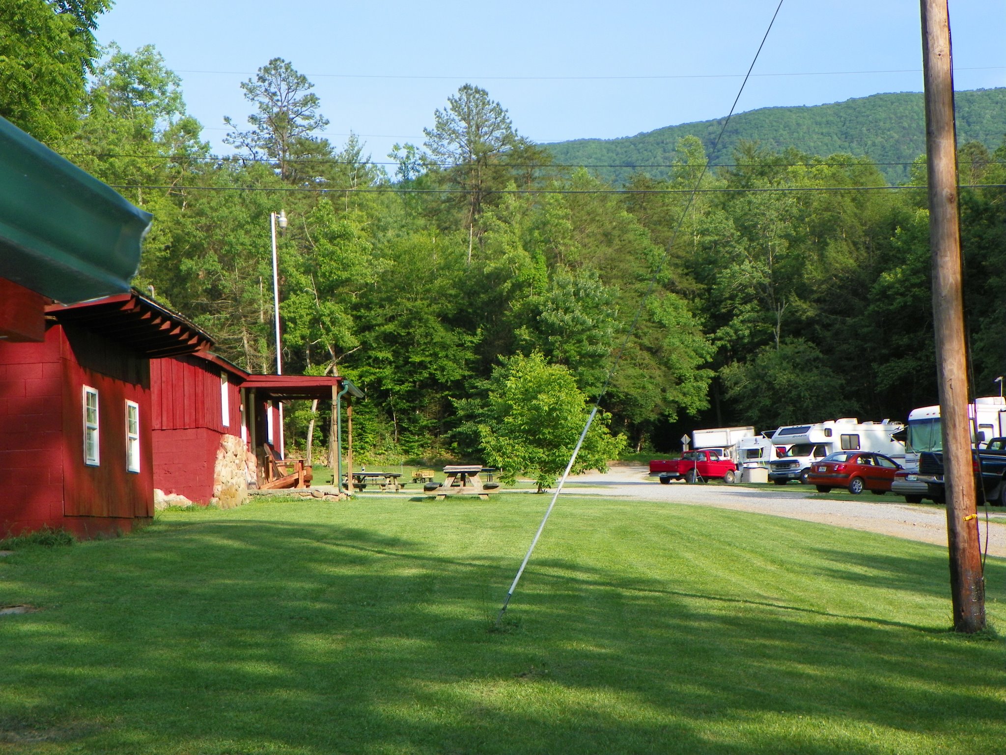 Cherokee Trails Campground & Stables