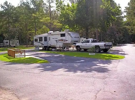 Lone Star Lakes RV Park