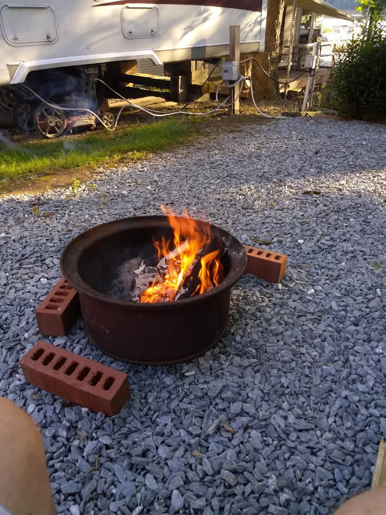 Gamler's Riverside Campground