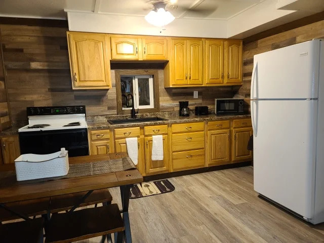 Bayview Campground LLC