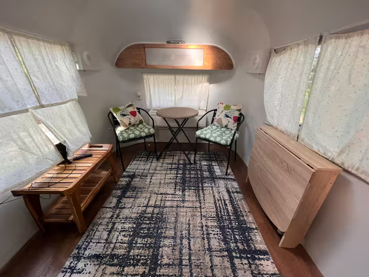 SilverStream Lodging