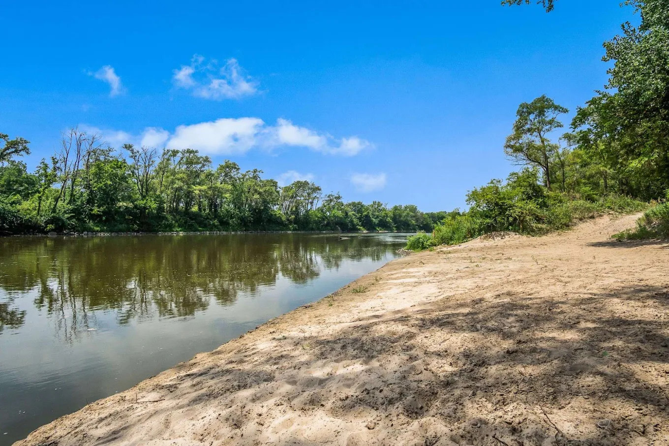 Elkhorn Shores Campground