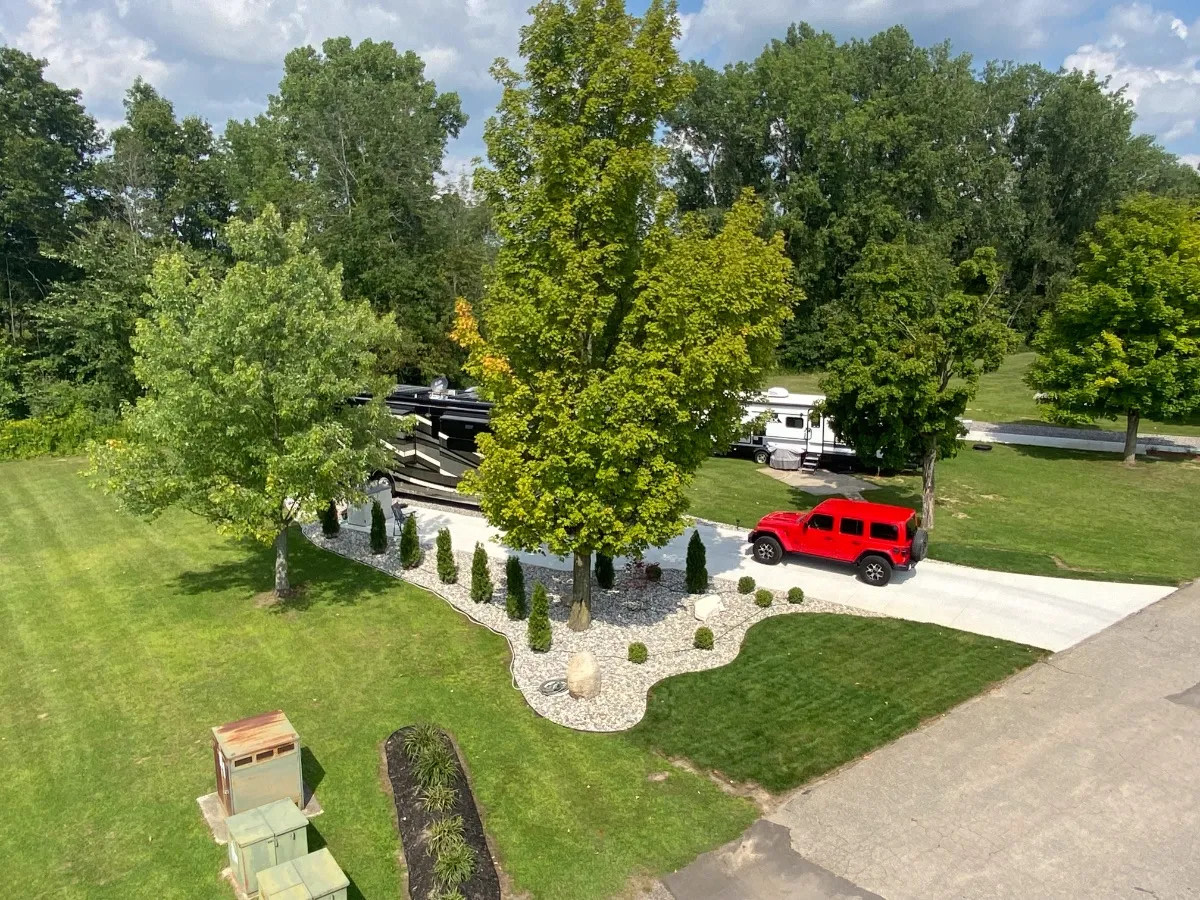 Camp Boomerang RV Park and Campground, llc