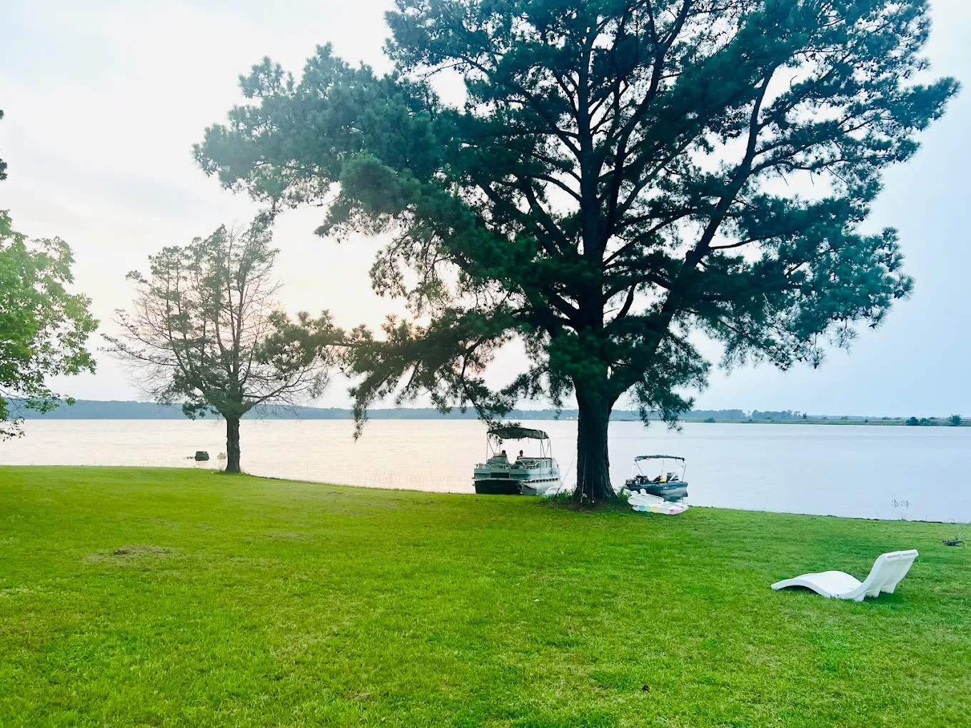 Three Pines Lakeside