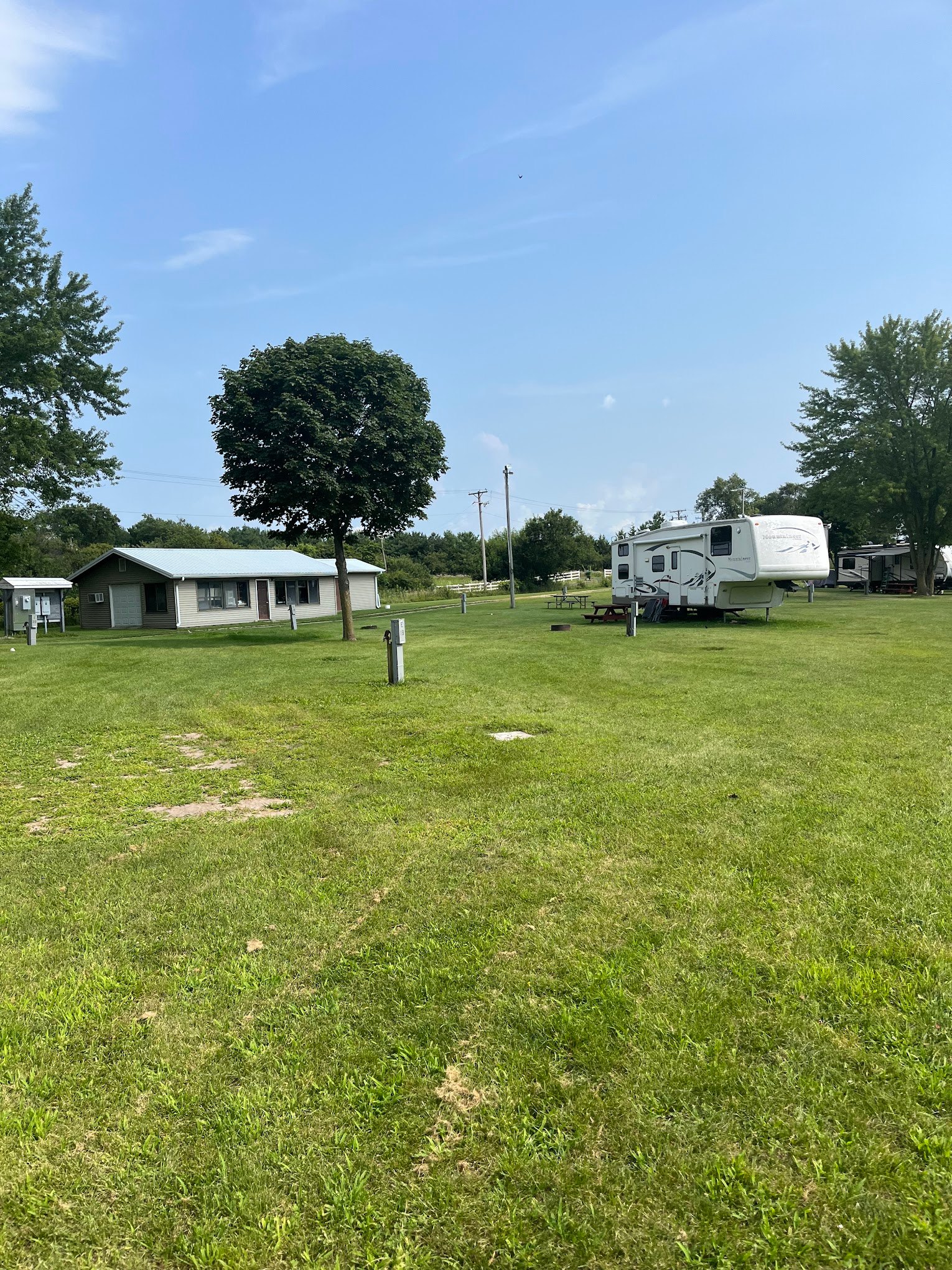 Leisure Lake Campgrounds