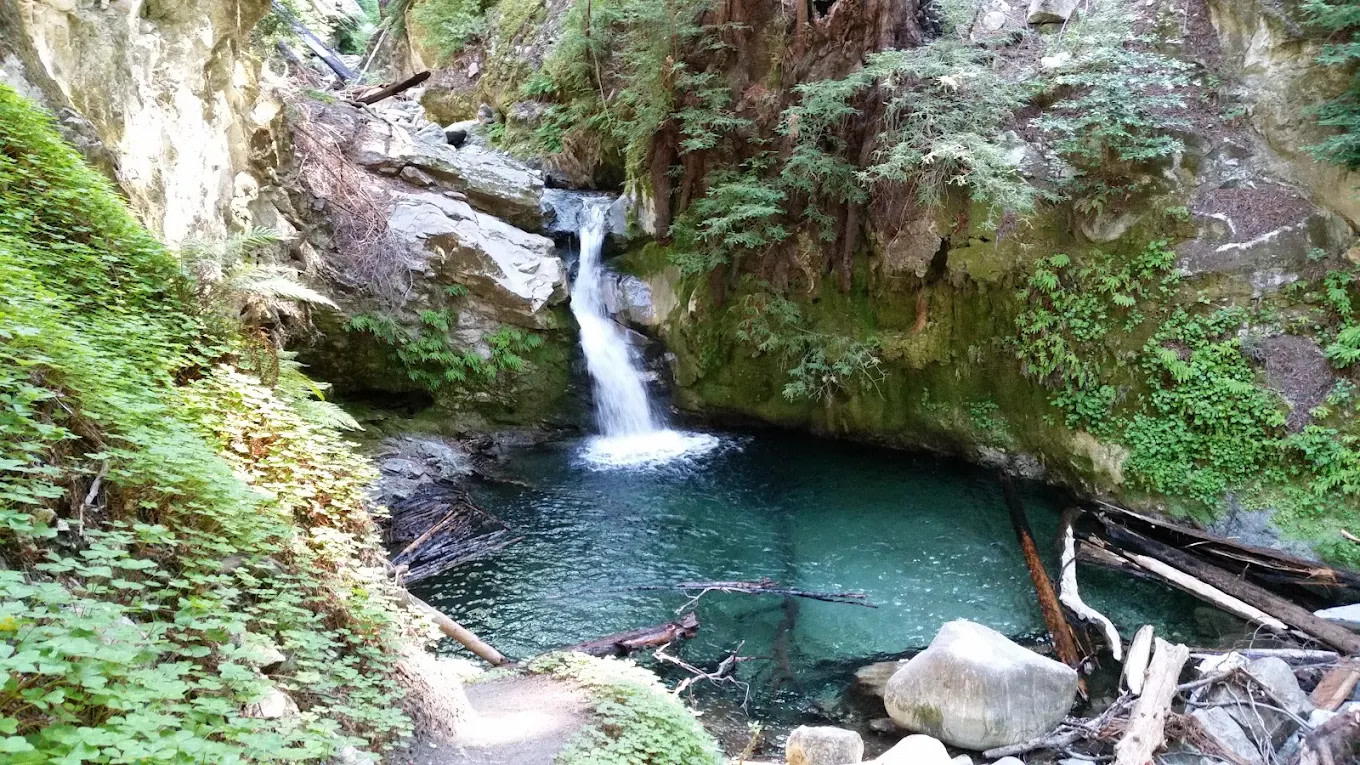 Camp Pico Blanco