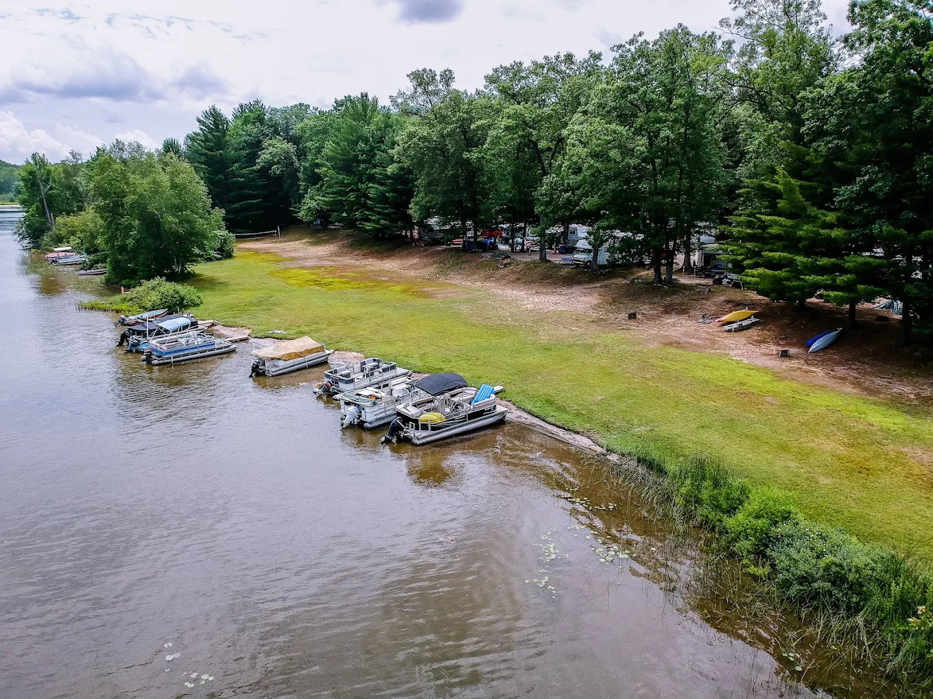 Pickerel Lakeside Campground
