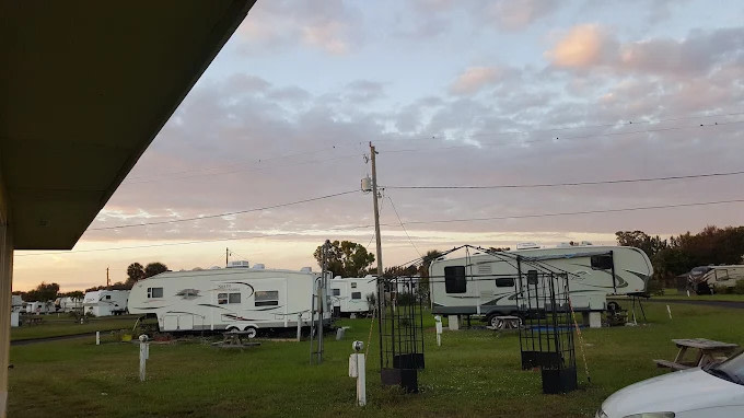 Okeechobee Landings RV Resort