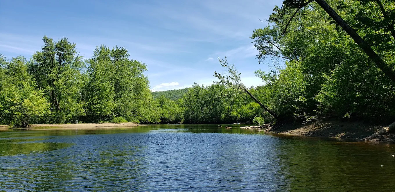 Warrensburg Travel Park & Riverfront Campground Near Lake George