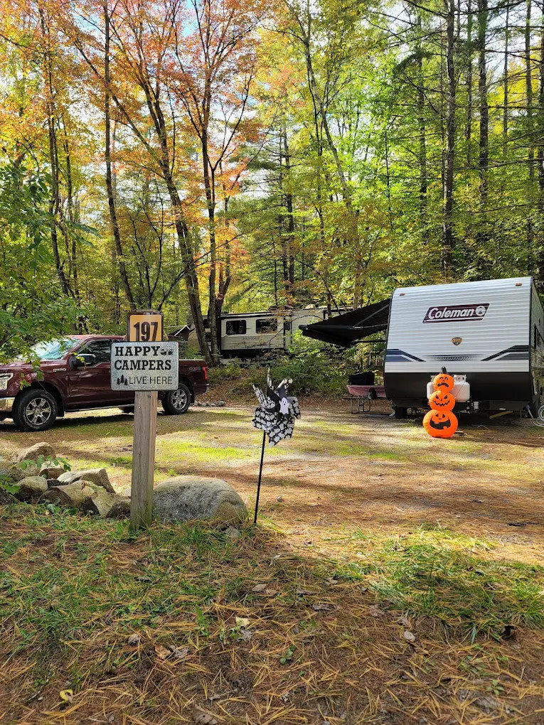 Warrensburg Travel Park & Riverfront Campground Near Lake George