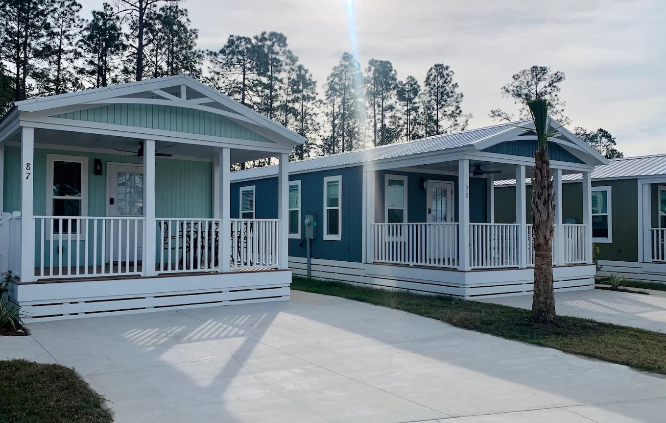 Riverwalk Landing Cottages and RV Park
