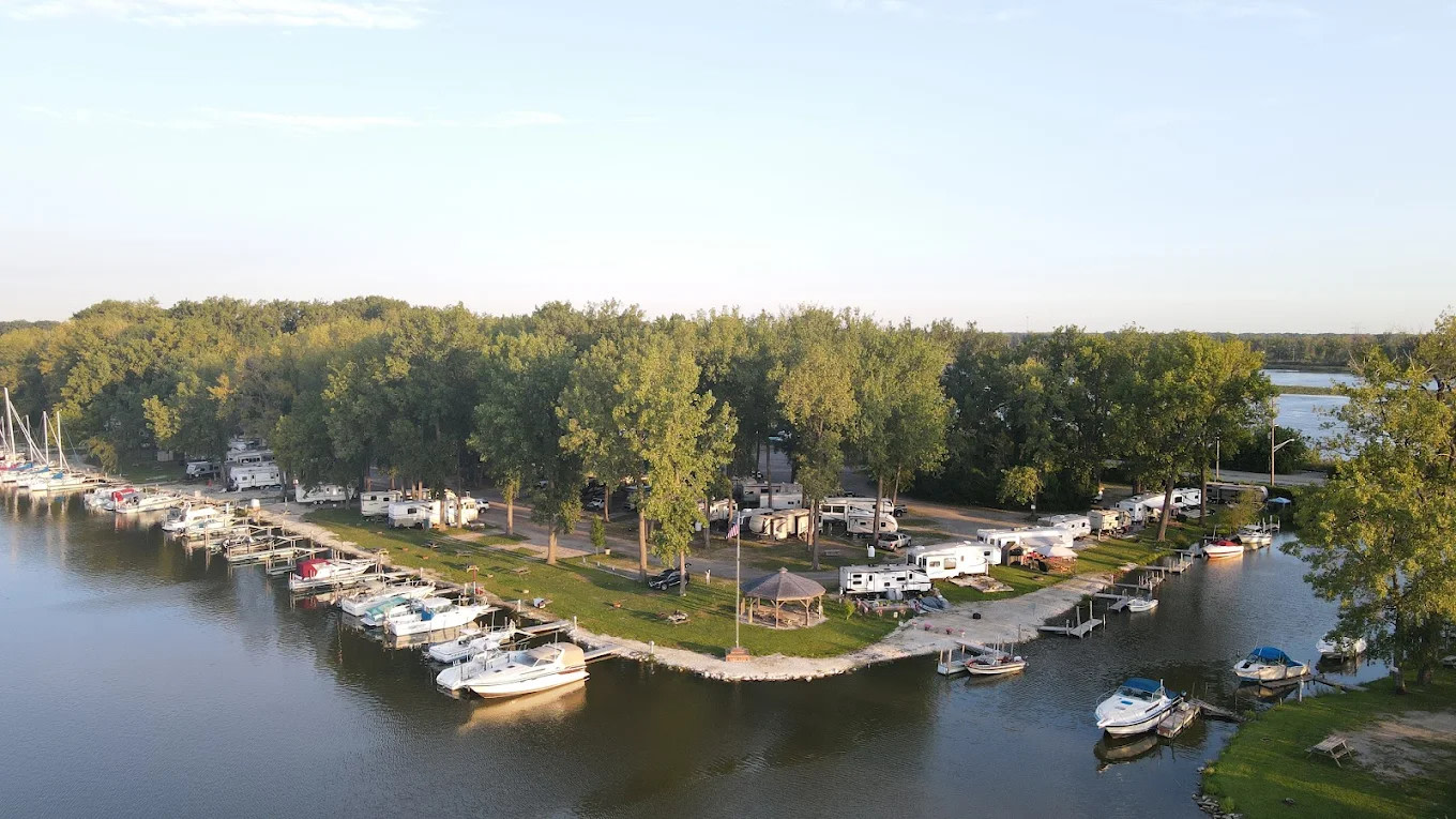 River Raisin Marina and Campground