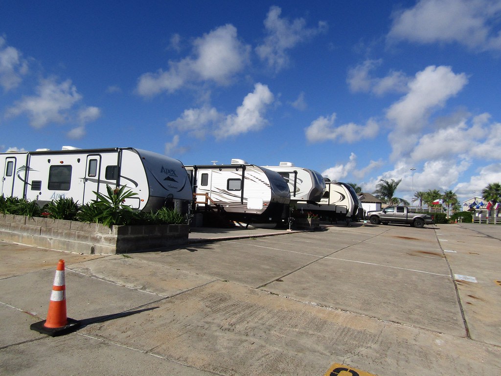 Tiki Tom's RV Park