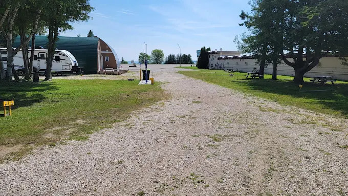 Island View Camp and RV Park