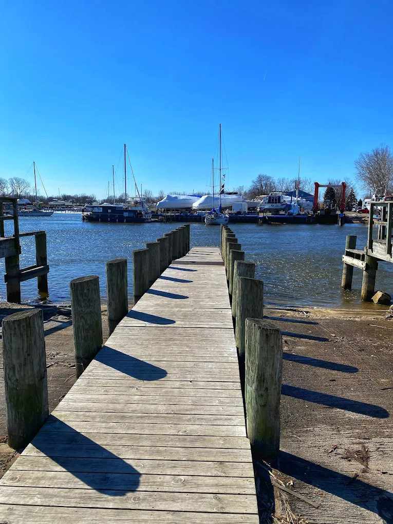Downriver Marina and Campground