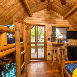 Mustang Hollow Campground