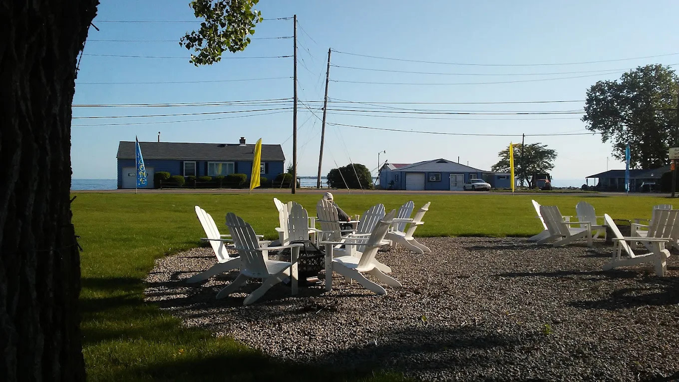 Surf Motel and Campground-230 E. Main St Marblehead, Ohio 43440