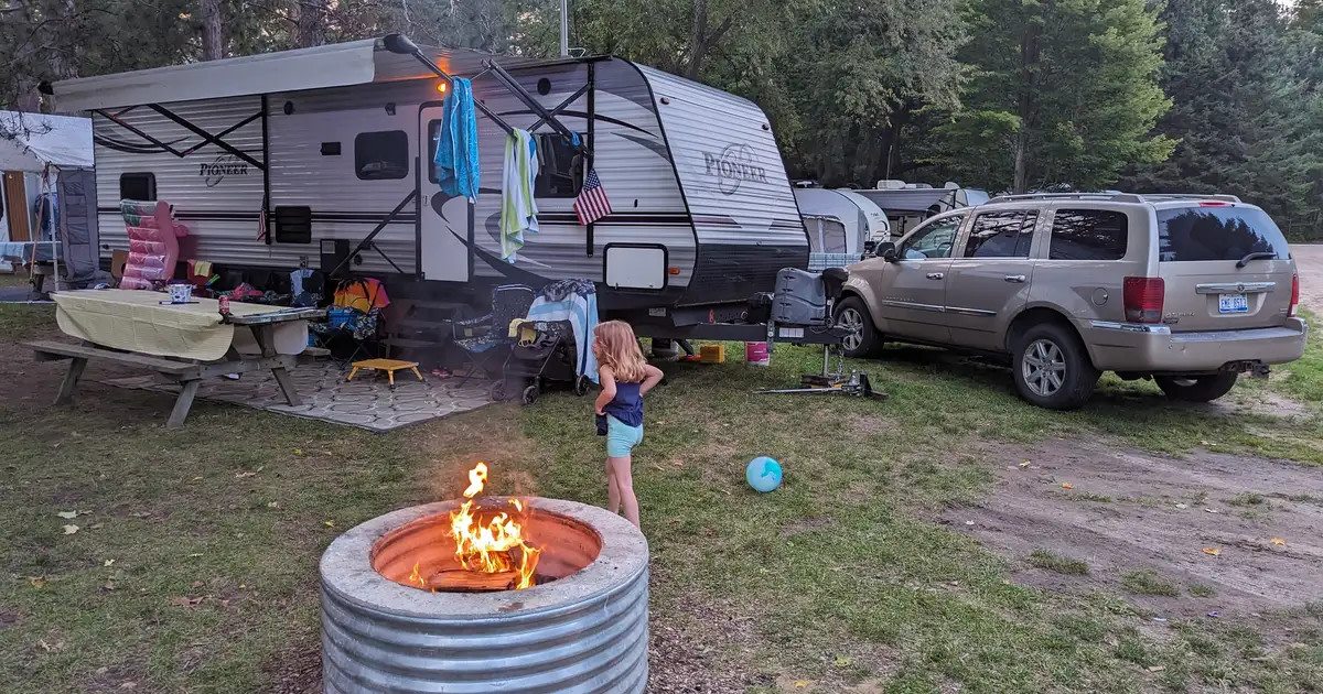 School Section Lake Veteran's Park