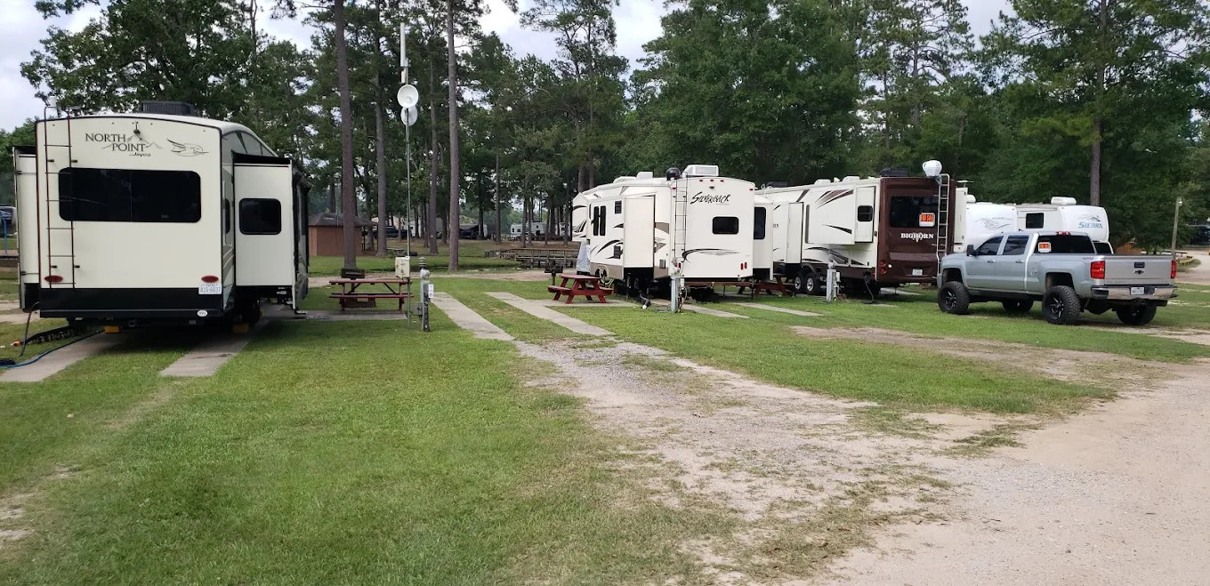 QRV Conroe (Formerly Summer Breeze RV Resort Conroe)