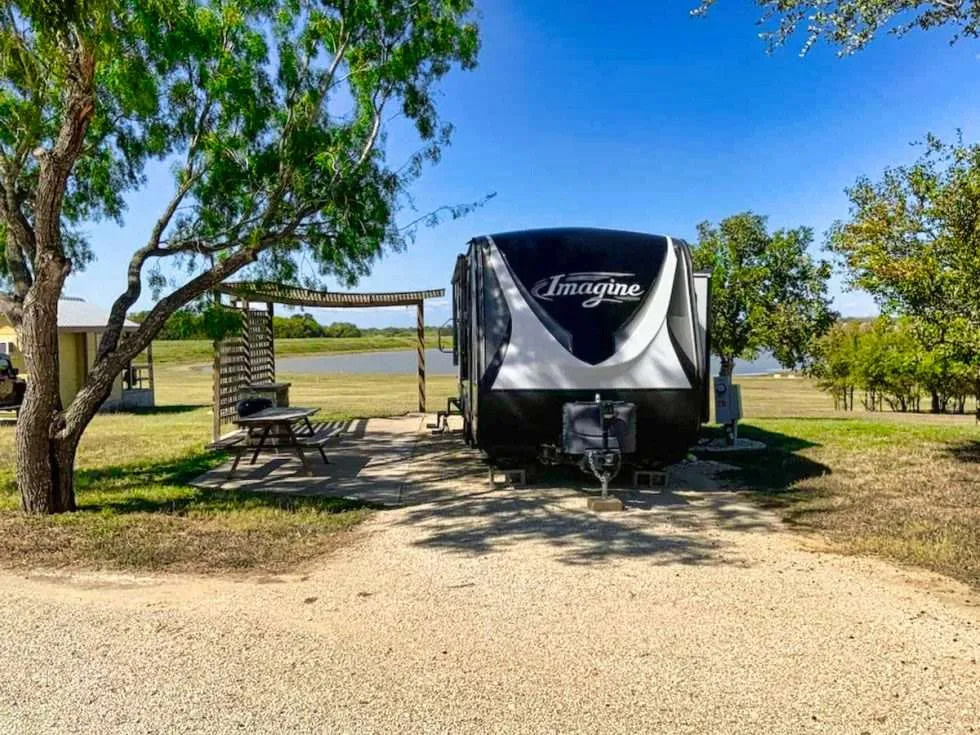 Lake Falling Star RV Resort