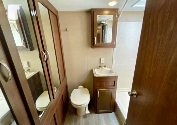 Mayfaircana Coleman Rv