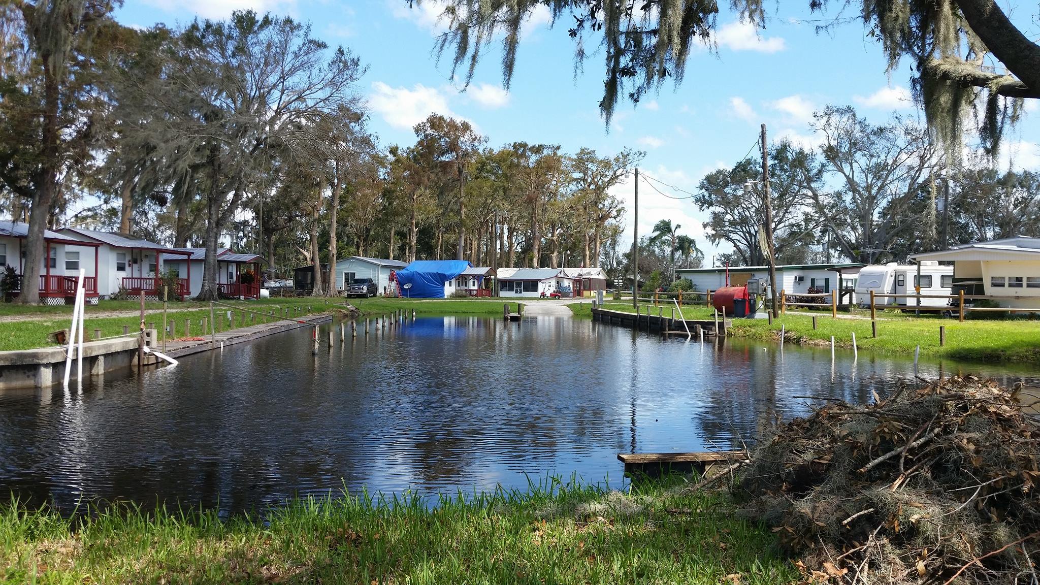 Mossy Cove Fishing Resort