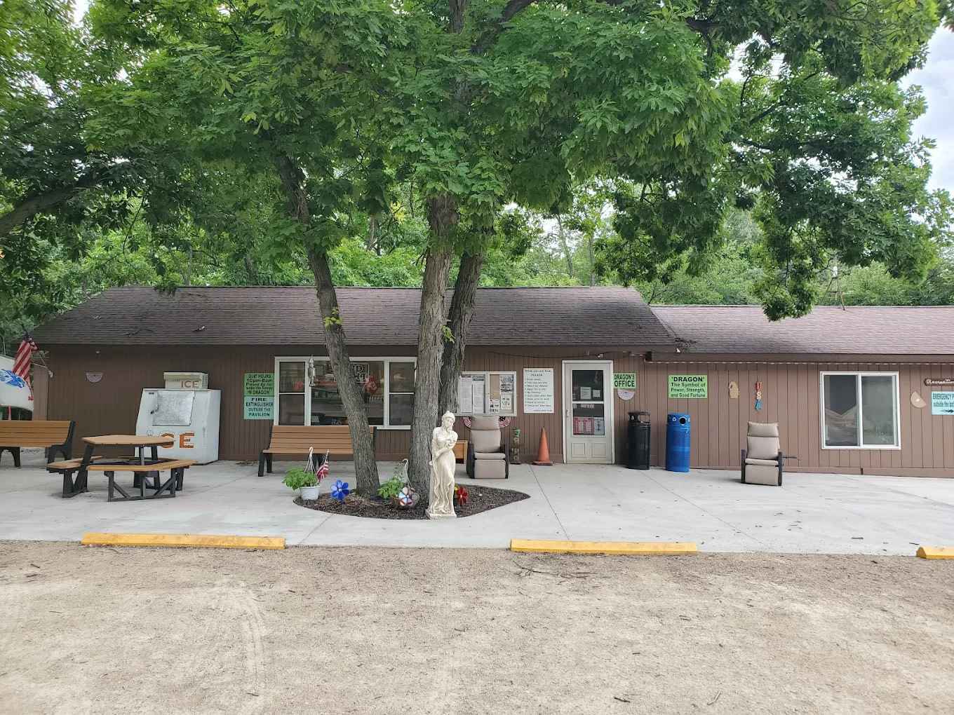Sleepy Dragon Campground