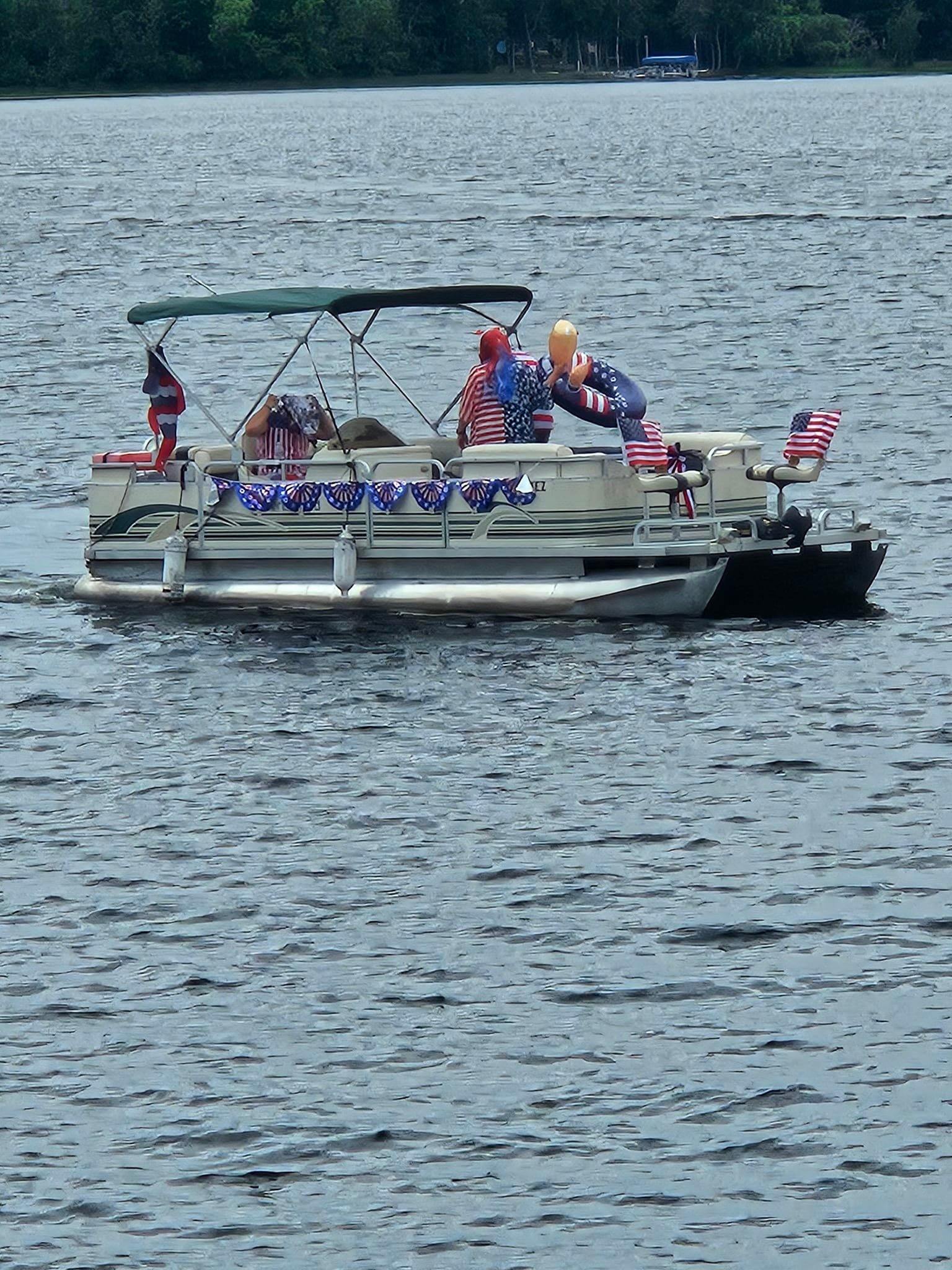 Shep's Northshore Bar & Campground